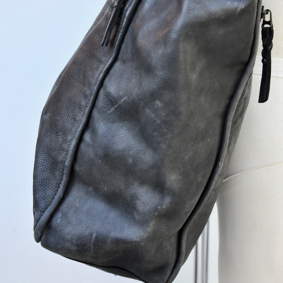 Zadig & Voltaire Black Leather Shoulder Bag Skull - Picture 11 of 16